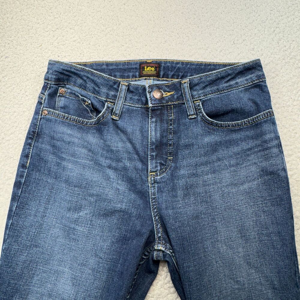 Lee Jeans Womens 30x22 Blue Capri Crop Straight Stretch Relaxed Fit Denim USA 8M - Picture 4 of 14